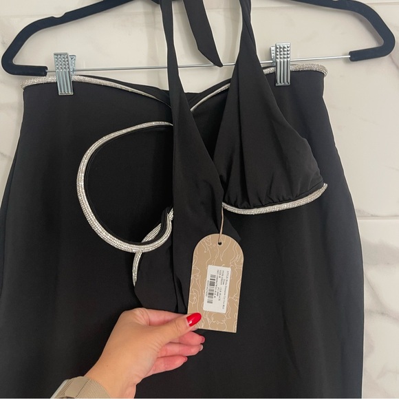 Meshski Nicha Diamond Cut Out Dress - Picture 5 of 6